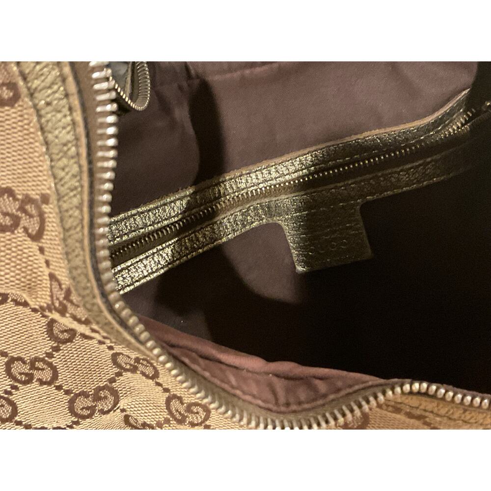 GUCCI Vintage Monogram GG Horsebit Chain Metallic Hobo Bag - Picture 8 of 11